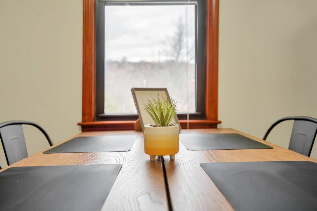 Golden Gem In Heart Of East Rock Quiet 3Br Near Dt And Yale New Haven Exterior foto