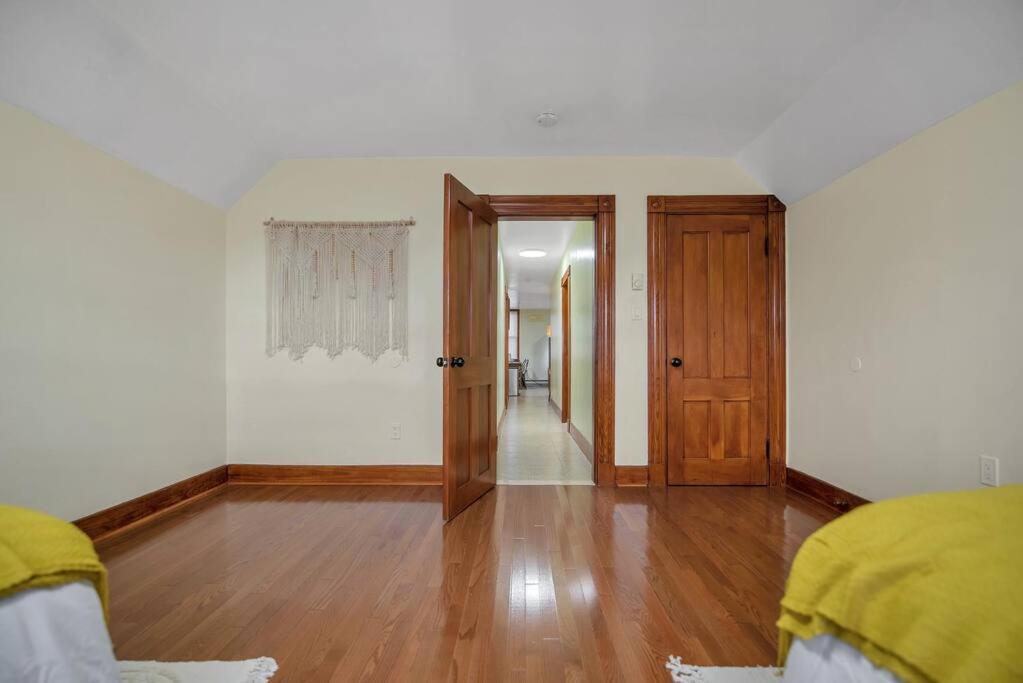 Golden Gem In Heart Of East Rock Quiet 3Br Near Dt And Yale New Haven Exterior foto